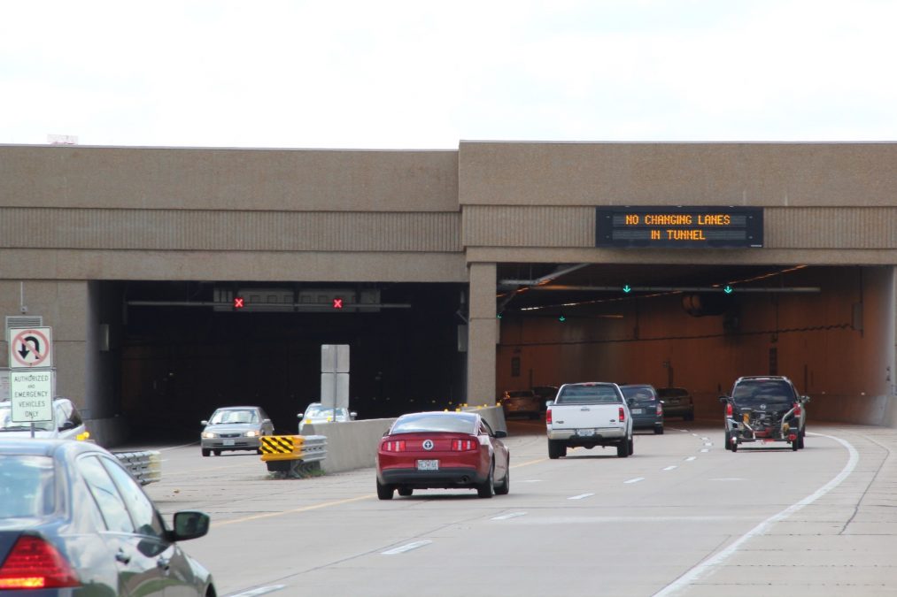 Picture showing Lindbergh Tunnel lane closures
